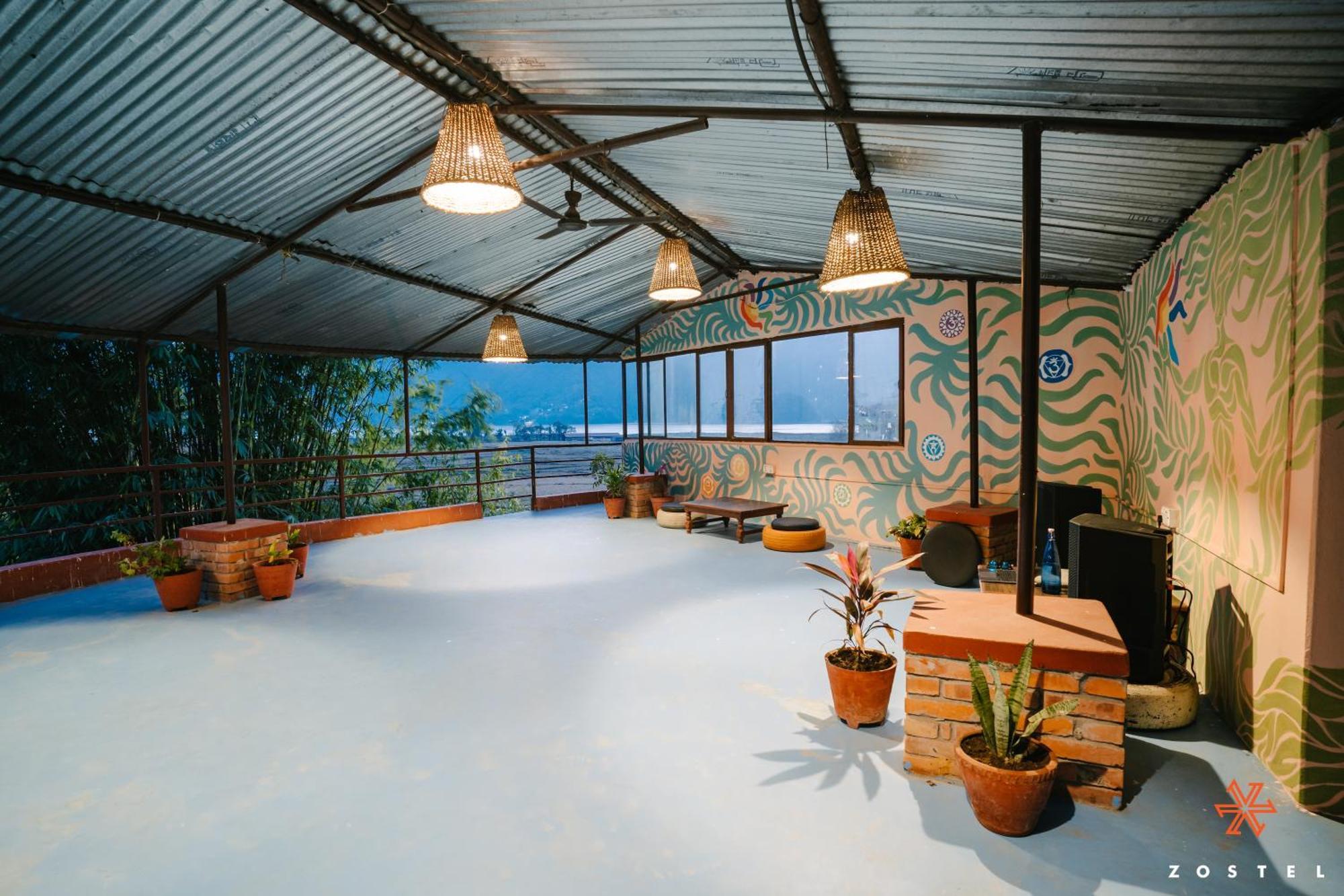 Hostel Zostel Pokhara Exterior foto